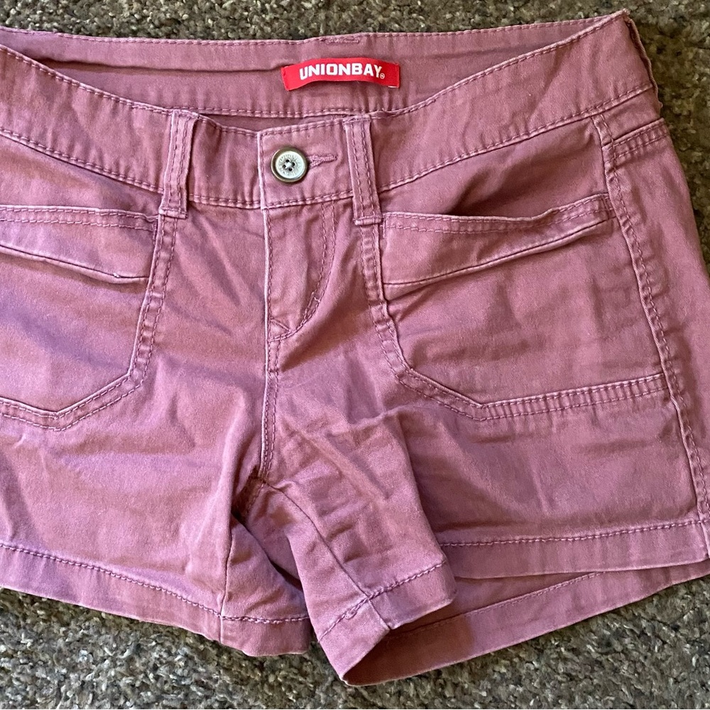 Unionbay Salmon shorts, Size 1
